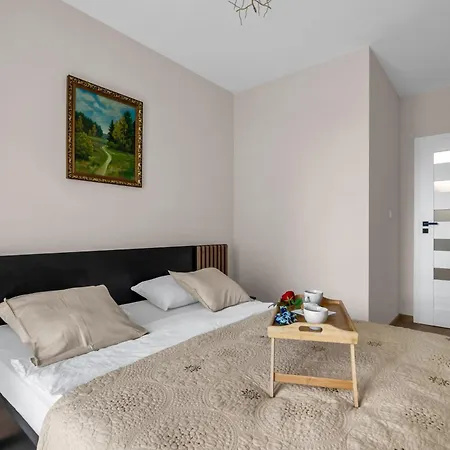 Bialoleka - 61m2, Parking&balcony - By Rentujemy Varsavia