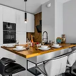 Bialoleka - 61m2, Parking&balcony - By Rentujemy 바르샤바