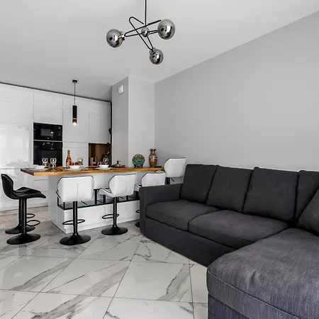 Bialoleka - 61m2, Parking&balcony - By Rentujemy Apartment *